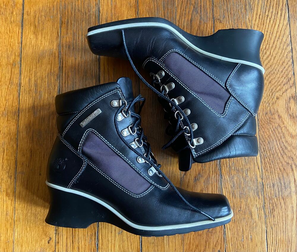 TIMBERLAND Wedge Square Toe Black Ankle Boots sz 5.5